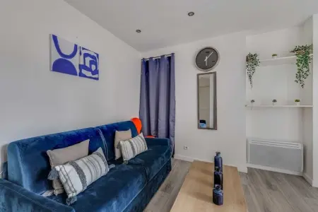 RZ-6-ROUX-M, Studio Confortable - 2P - Clichy - Photo 33
