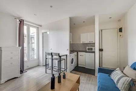 RZ-6-ROUX-M, Studio Confortable - 2P - Clichy - Photo 34