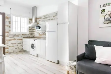 4685-+34618736920, Appartement confortable dans un emplacement central - Photo 6