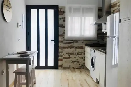 4685-+34618736920, Appartement confortable dans un emplacement central - Photo 8