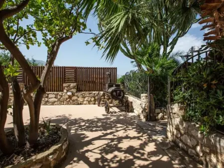 Ferienvilla mit privatem Pool für 7 Personen mit Garten - Photo 25