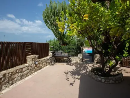 Ferienvilla mit privatem Pool für 7 Personen mit Garten - Photo 26