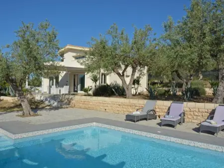 Moderne Ferienvilla bei Noto mit Meerblick und privatem Pool - Photo 12