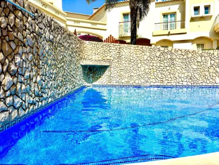 mit beheiztem Pool, Maison 6 personnes à Budens - Photo 19