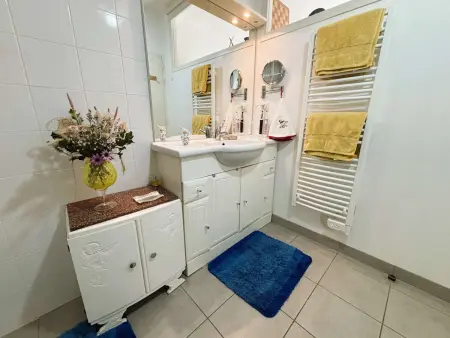 Bénodet: Appartement spacieux proche plage avec terrasse et parking sécurisé - Photo 19