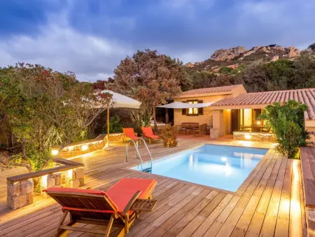 'Villa Beatrice' mit eigenem Pool, Maison 6 personnes à Costa Paradiso - Photo 3