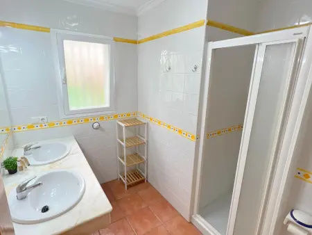 Villa confortable avec piscine privée à 400m de la plage à Dénia - Photo 25