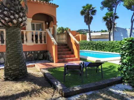 Superbe villa familiale avec piscine privée et climatisation à Javea - Photo 4