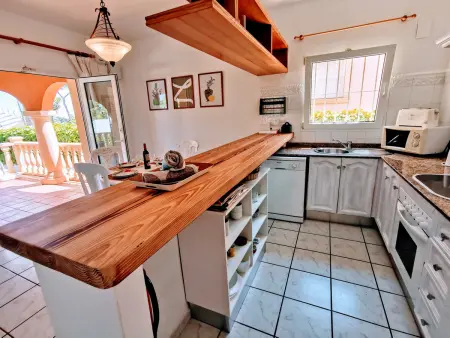 Superbe villa familiale avec piscine privée et climatisation à Javea - Photo 11