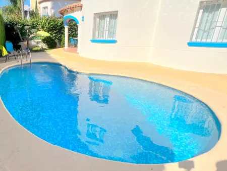Villa avec Piscine Privée à Dénia pour 6 Personnes, Climatisation et WiFi - Photo 8