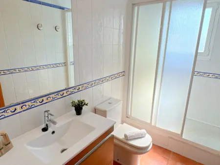 Villa pour 6 à Dénia avec piscine privée et proche plage - Photo 17
