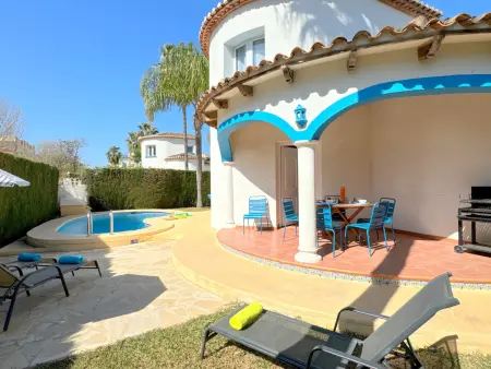 Villa à Dénia pour 6 pers, piscine privée, proche plage, climatisation, jardin, parking inclus - Photo 2