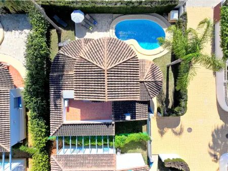 Villa à Dénia pour 6 pers, piscine privée, proche plage, climatisation, jardin, parking inclus - Photo 4