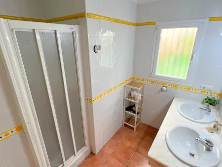 Villa à Dénia pour 6 pers, piscine privée, proche plage, climatisation, jardin, parking inclus - Photo 24