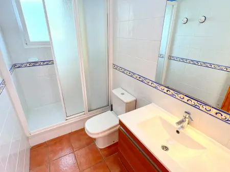 Villa pour 6 pers avec piscine privée à 400m de la plage à Dénia - Photo 18
