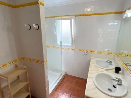 Villa pour 6 pers avec piscine privée à 400m de la plage à Dénia - Photo 21