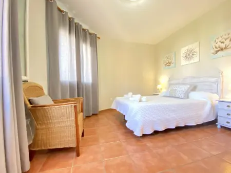Villa pour 6 pers avec piscine privée à 400m de la plage à Dénia - Photo 25