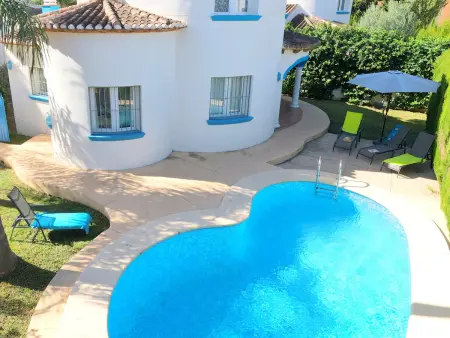 Villa à Dénia: 6 pers, piscine privée, clim, proche plage - Photo 2