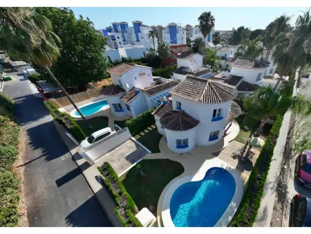 Villa à Denia avec piscine privée, proche plage, 3 chambres, climatisation et WiFi - Photo 20