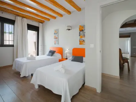 Villa rénovée avec 11 chambres, piscine privée, proche vignobles Moscatel - Photo 18