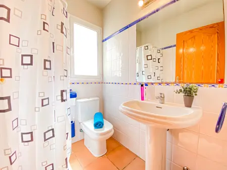 Villa à Jávea avec piscine privée, jardin arboré, à 3 km de la plage, proche commerces et loisirs - Photo 7