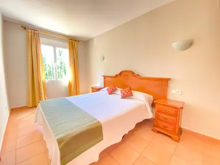 Villa à Jávea avec piscine privée, jardin arboré, à 3 km de la plage, proche commerces et loisirs - Photo 8