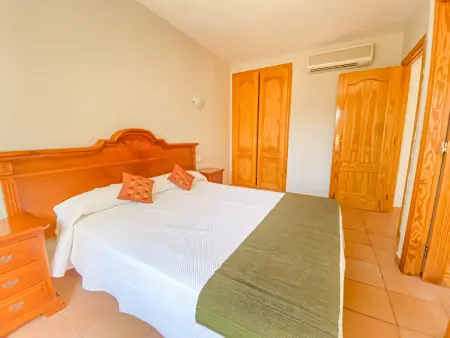Villa à Jávea avec piscine privée, jardin arboré, à 3 km de la plage, proche commerces et loisirs - Photo 9