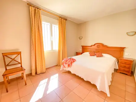 Villa à Jávea avec piscine privée, jardin arboré, à 3 km de la plage, proche commerces et loisirs - Photo 11