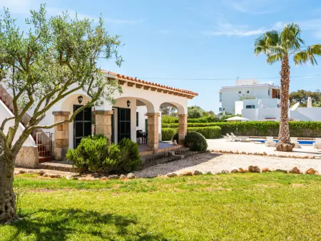 Villa familiale à Cala Blanca avec piscine privée et climatisation - Photo 7