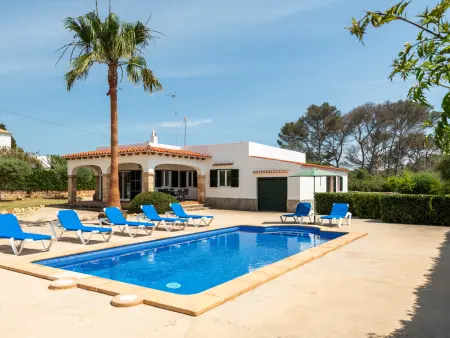 Villa familiale à Cala Blanca avec piscine privée et climatisation - Photo 28