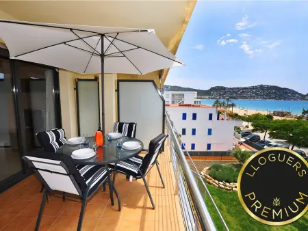 Appartement en front de mer à Rosas avec piscine, climatisation et parking, pour 4 personnes. - Photo 31