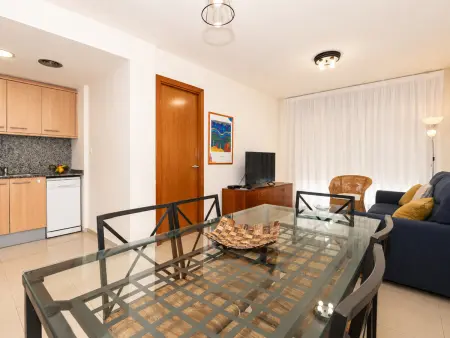 Appartement moderne à Rosas, près de la mer, pour 6 personnes avec piscine et parking - Photo 9