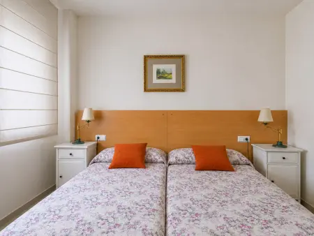Appartement moderne à Rosas, près de la mer, pour 6 personnes avec piscine et parking - Photo 12