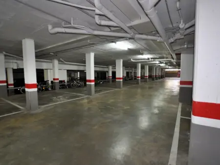 Appartement moderne à Rosas, près de la mer, pour 6 personnes avec piscine et parking - Photo 22