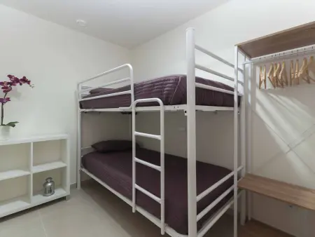 Appartement moderne en bord de mer avec piscine, clim, Wi-Fi et parking à Roses - Photo 17