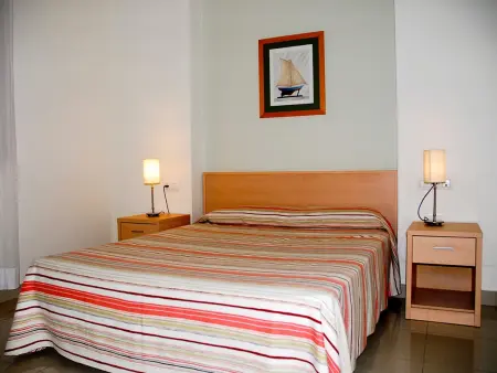 Appartement confortable à L'Escala pour 6 pers avec piscine, clim, parking, proche plage et centre. - Photo 6