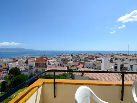 Appartement lumineux avec terrasse et parking à L'Escala - Photo 11