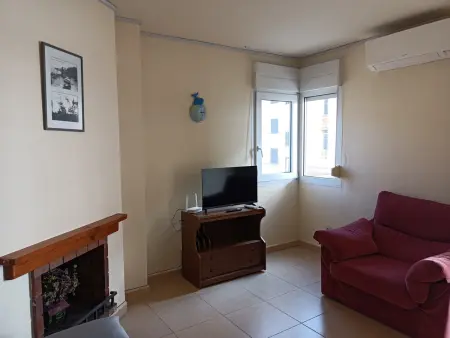 Appartement à L'Escala - 2 chambres, piscine commune, près de la mer, parking inclus - Photo 1