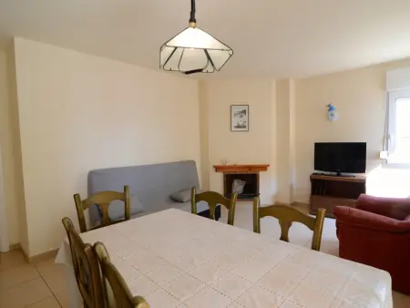 Appartement à L'Escala - 2 chambres, piscine commune, près de la mer, parking inclus - Photo 3