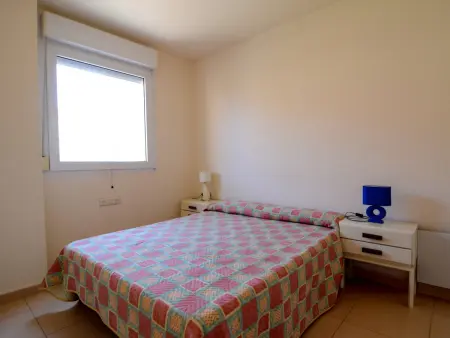 Appartement à L'Escala - 2 chambres, piscine commune, près de la mer, parking inclus - Photo 11