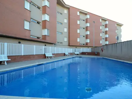 Appartement à L'Escala - 2 chambres, piscine commune, près de la mer, parking inclus - Photo 14
