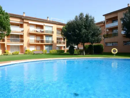 Appartement spacieux avec terrasse et piscine communautaire à Platja de Pals - Photo 8