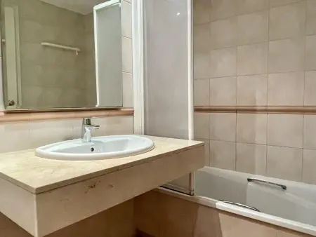 Appartement moderne avec piscine commune, terrasse et parking à Platja de Pals - Photo 11