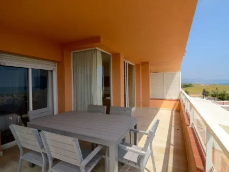 Appartement à Pals, 3 chambres, bord de mer, piscine, climatisation - Photo 1