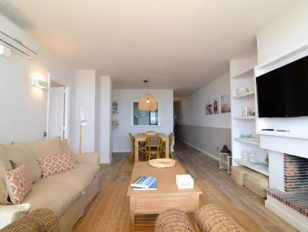 Appartement à Pals, 3 chambres, bord de mer, piscine, climatisation - Photo 8