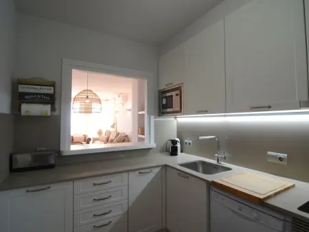 Appartement à Pals, 3 chambres, bord de mer, piscine, climatisation - Photo 13