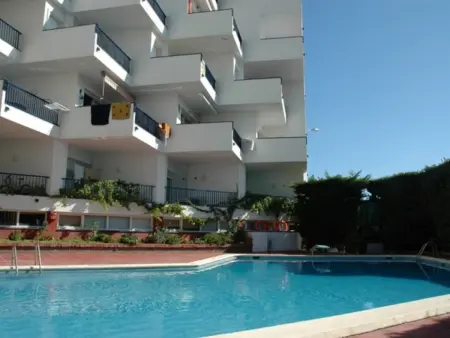 Appartement avec piscine et terrasse près de la mer - Photo 3