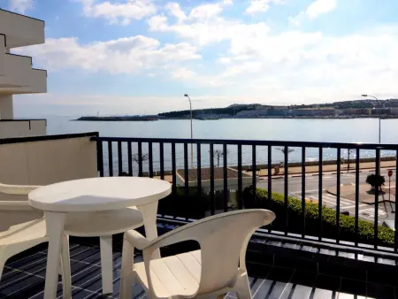Appartement avec piscine et terrasse près de la mer - Photo 4
