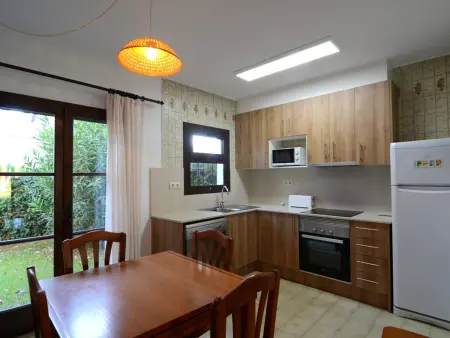 Charmante maison à Pals avec piscine commune, proche plage - Photo 17
