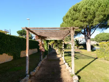 Appartement charmant 2 chambres, terrasse et jardin à L'Escala - Photo 16
